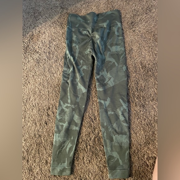 Camo gymshark booty scrunch leggings - Picture 4 of 4